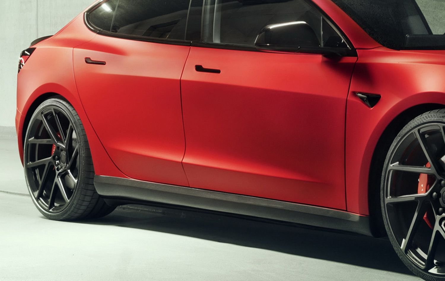 Tesla Model X - Image 4